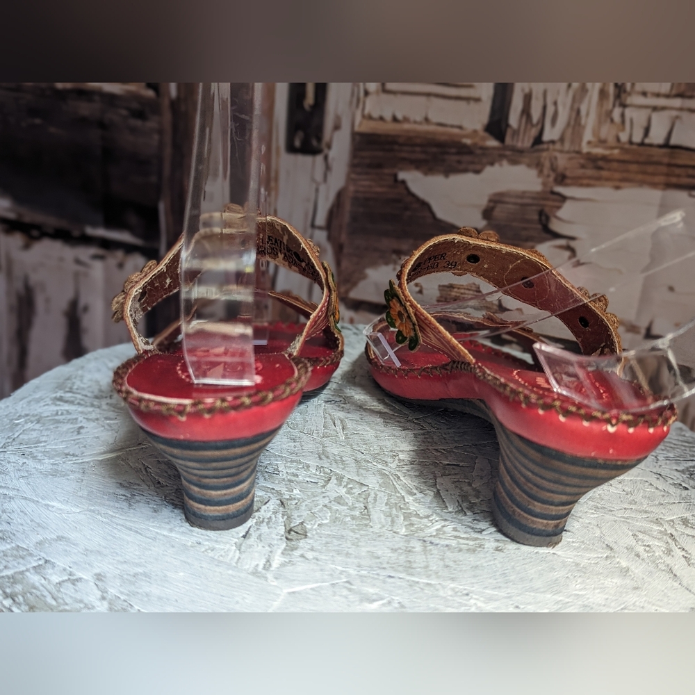 Lartiste Spring Step sandals - Picture 8 of 15